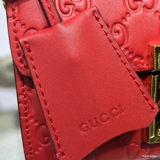 Hyper Peter bag Gucci Padlock Signature shoulder GUCCI small 0824